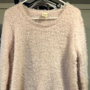 Light pink sweater